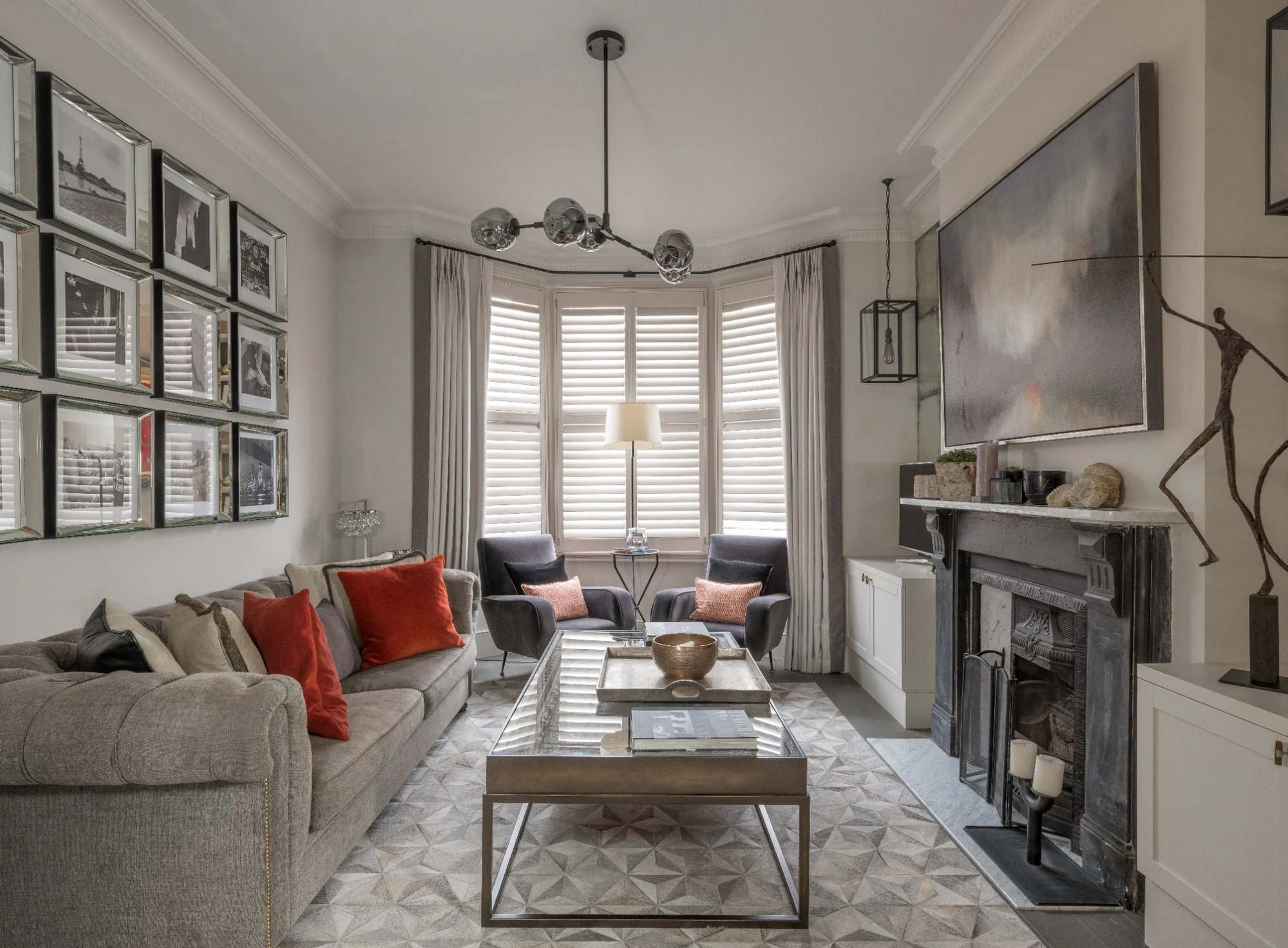 The front reception room at Clapham.