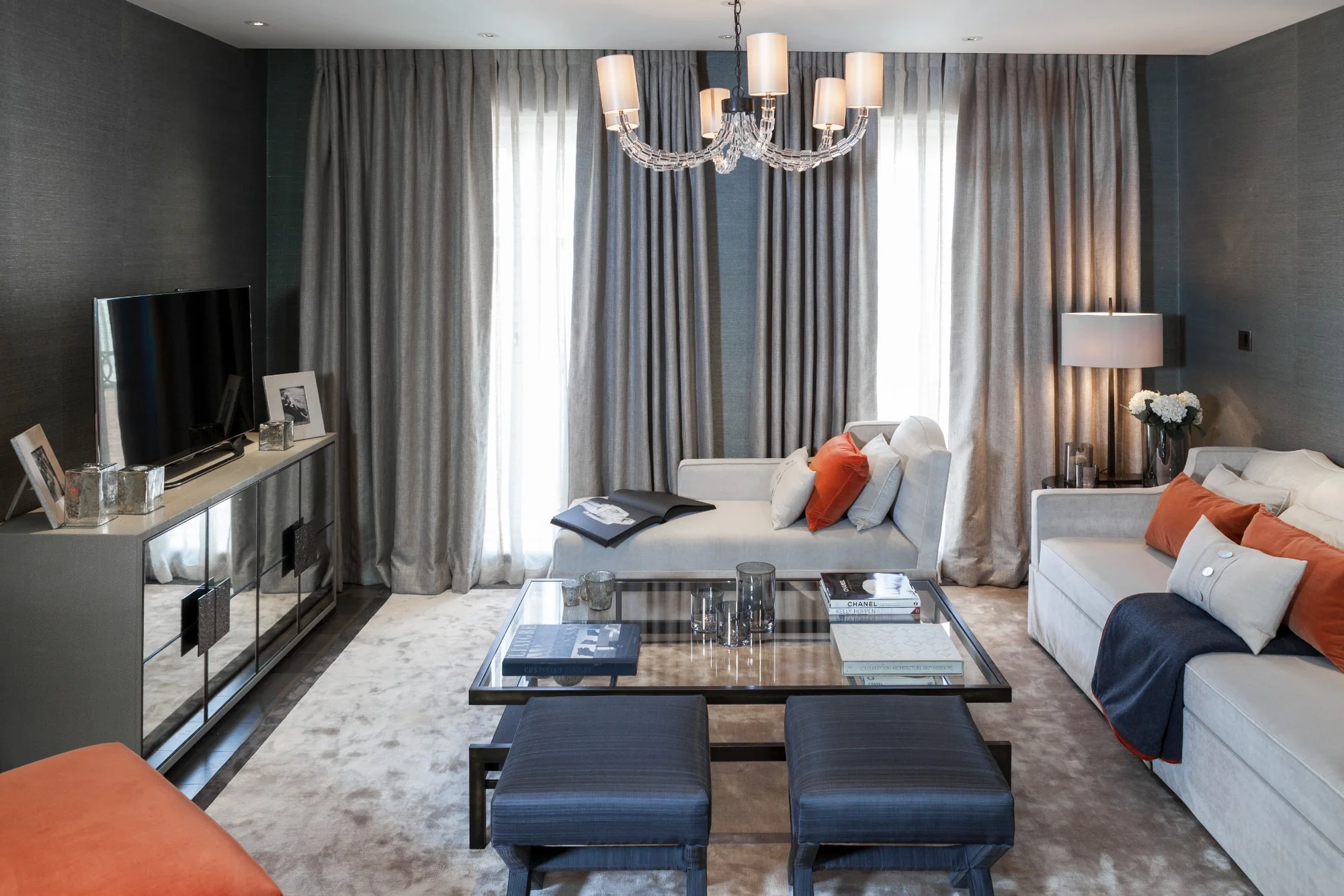 Kensington Green reception room with bespoke furniture, layered seating and soft daylight.